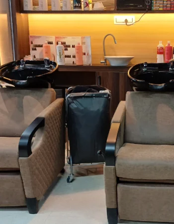 Posh End Unisex Salon