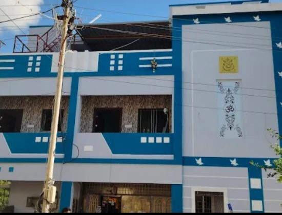 Manju House painter